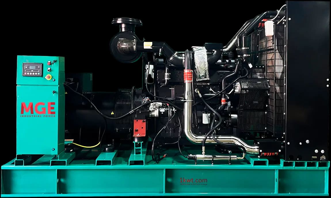 Дизельный генератор Cummins C900 D5 в контейнере, двигатель Cummins KTA38-G2B